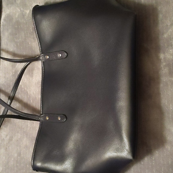 Coach Navy Blue Tote bag with gold hardware - Picture 4 of 13